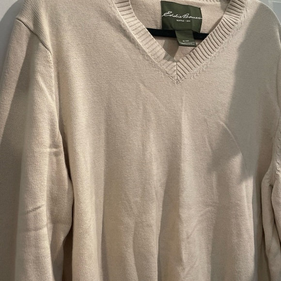 Eddie Bauer Cream V-Neck Sweater Soft Knit Classic - Picture 4 of 6